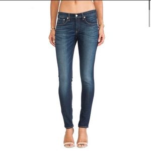 Rag & Bone Skinny Jean in Parliament Blue size 30